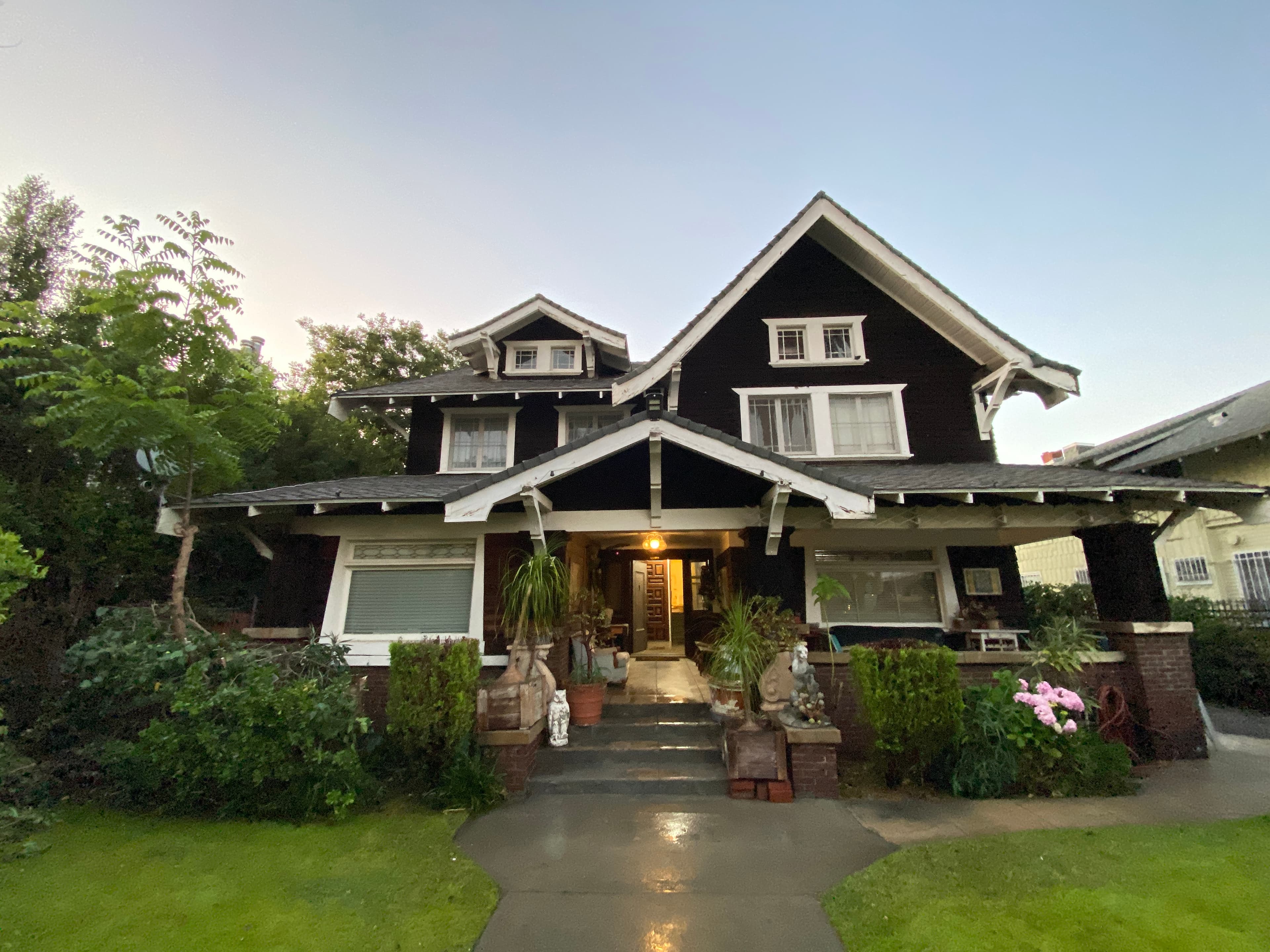 Jim Craftsman Exterior Image 1
